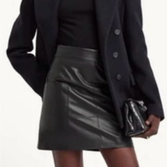 Goop GWYN Aubrey Black Mini Skirt - Picture 2 of 6